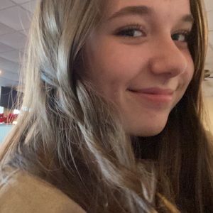 Meet your Posher, Lexi